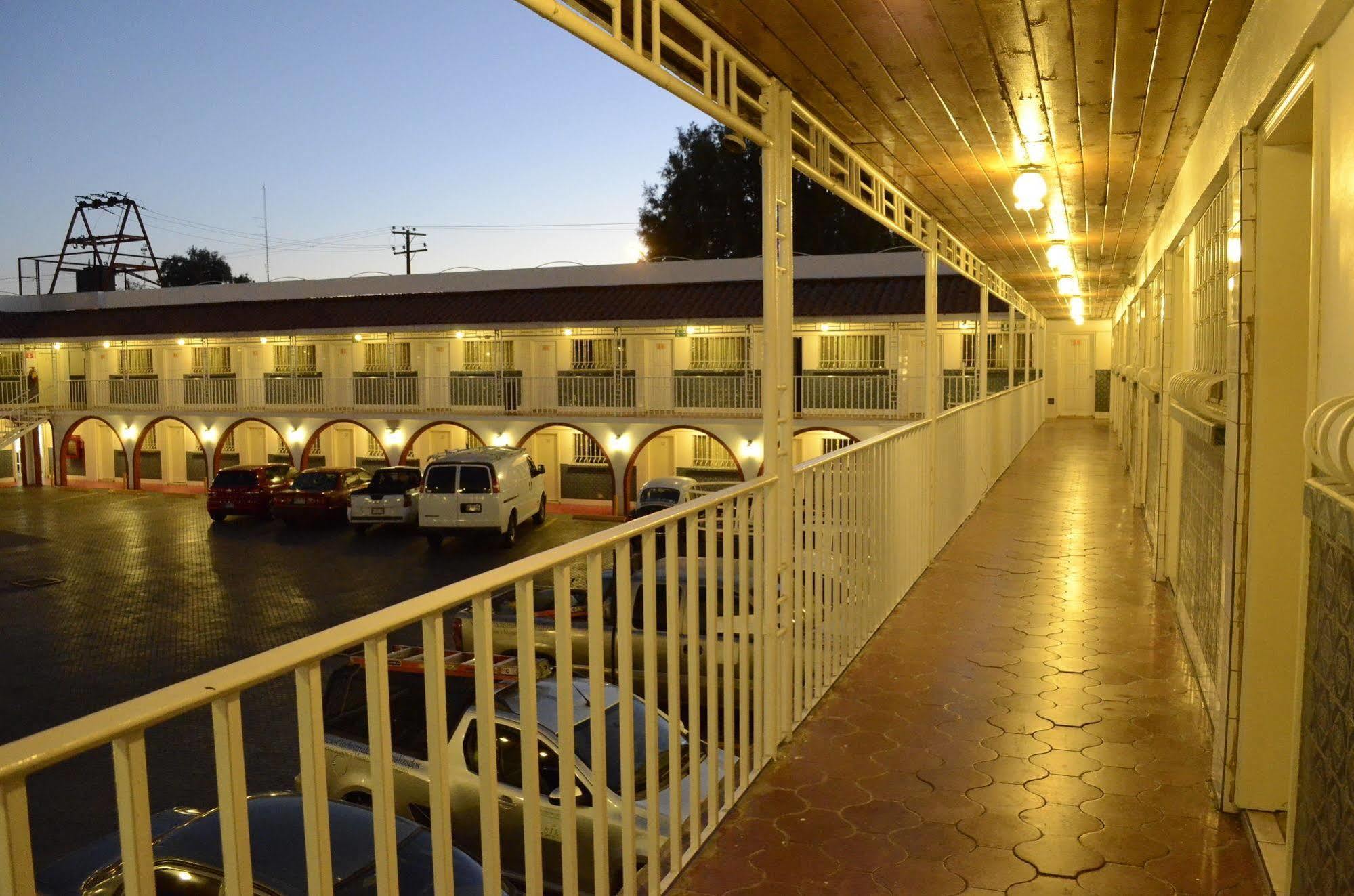 Hotel Boulevard Mexicali Exterior foto